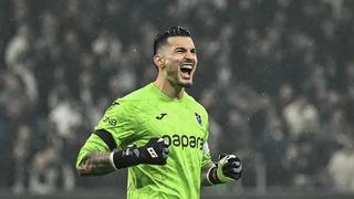 Uğurcan Çakır imzayı attı! Tarihe geçecek sözleşme...