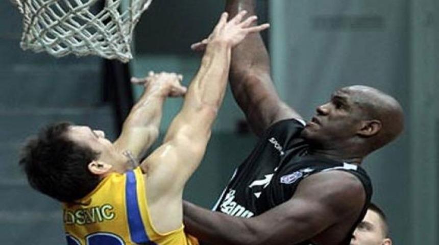 Kartal farka koştu!