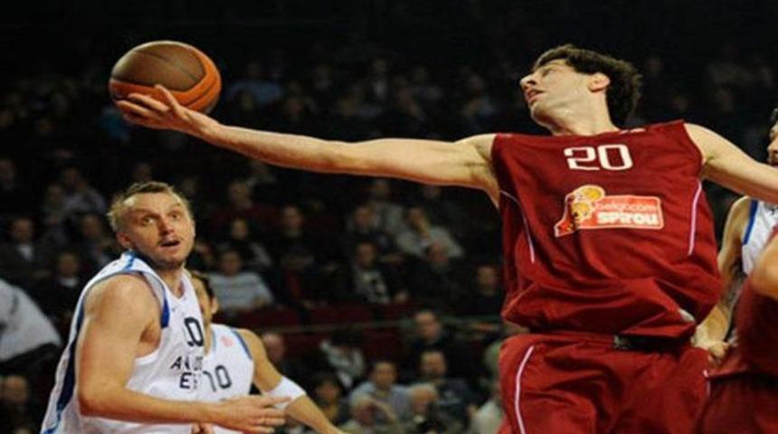 Anadolu Efes r&ouml;vanşı aldı!