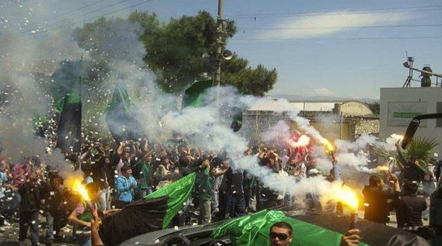 Akhisar taraftarına şok!