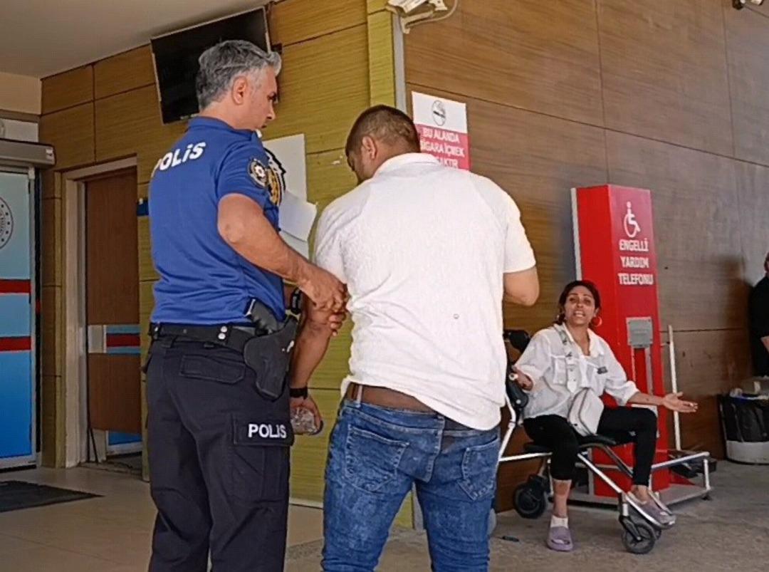 Kocasını önce bıçakladı sonra dayanamayıp hastaneye götürdü! "Ben neden seni seviyorum?" 1