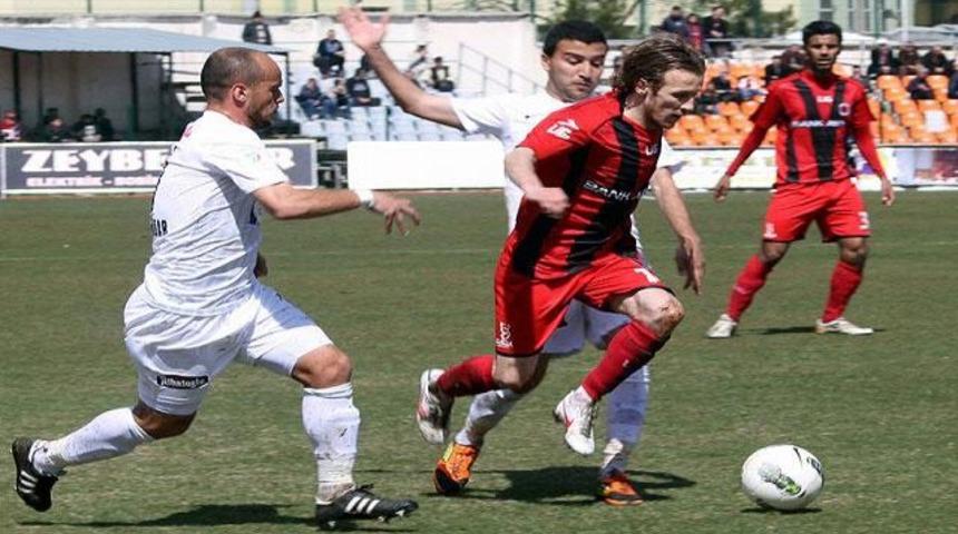 Akhisar zirve yaptı!