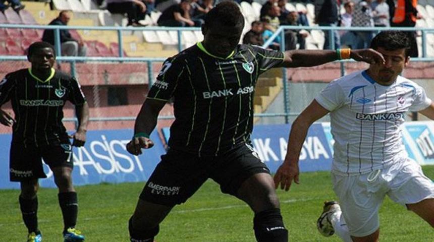 G&uuml;ng&ouml;ren k&uuml;me d&uuml;şt&uuml;!