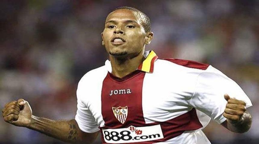 D&uuml;nya yıldızına Bank Asya'dan teklif!