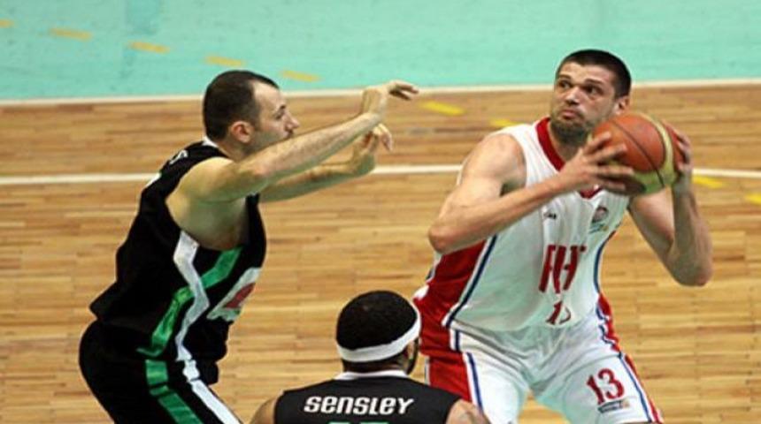 Tofaş, Bornova'ya acımadı!