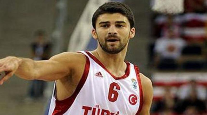 Engin Ats&uuml;r 6 ay daha yok!