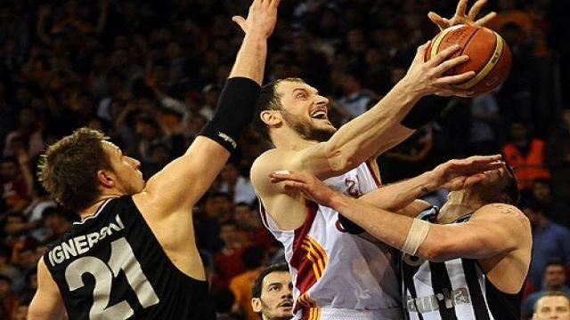 Cimbom Kartal'ı avladı!