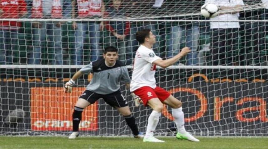 Polonya'dan goll&uuml; prova!