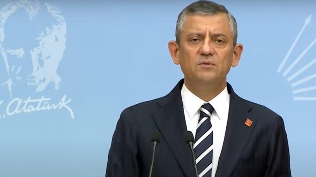 Şafak operasyonları sonrası Özgür Özel'den çok sert sözler! "Bana bu milleti sokağa davet ettirme!"
