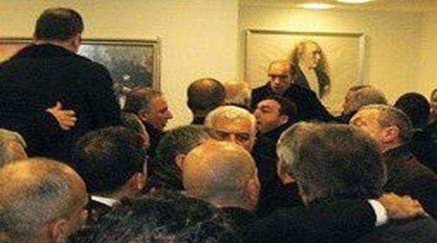 'Tokat attım bir de yumruk vurdum'