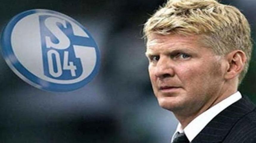 Schalke'de işler yine karıştı!