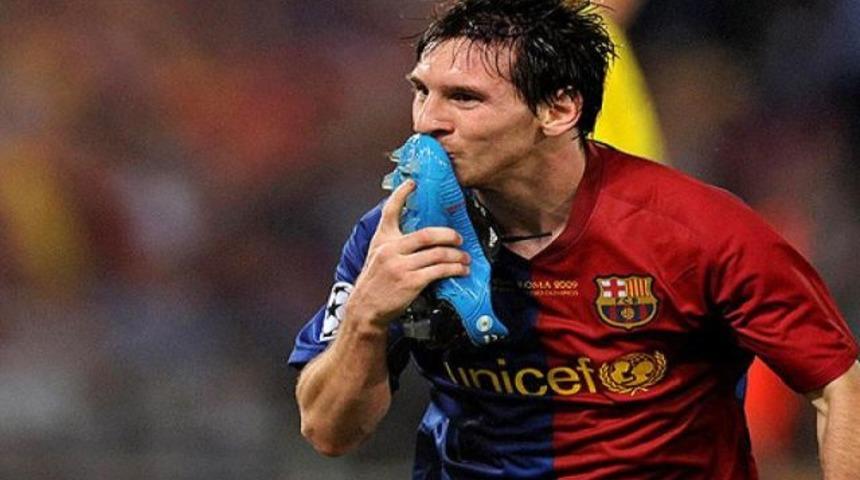 Messi 300'&uuml; ge&ccedil;ti..!