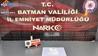Batman'da uyuşturucu operasyonunda yakalanan 2 şüpheli tutuklandı