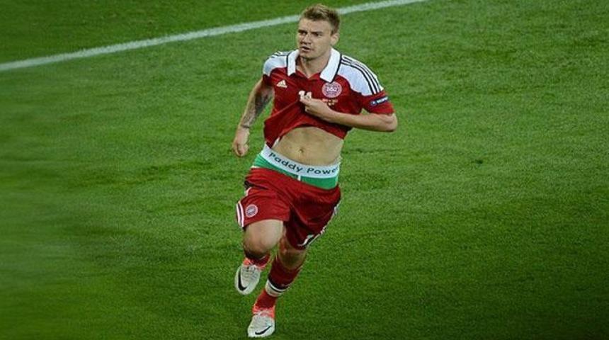 Yıldız futbolcuya şok ceza!