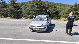 Tavşanlı'da otomobil takla attı: 3 yaralı