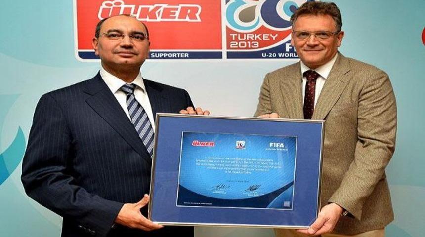 &Uuml;lker, D&uuml;nya Kupası'nın destek&ccedil;isi oldu!