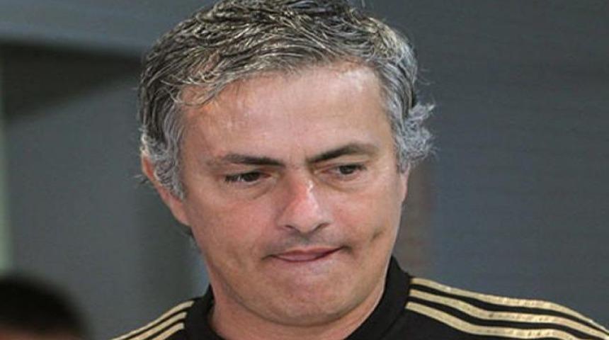 Mourinho: Hi&ccedil; rahat değilim..!