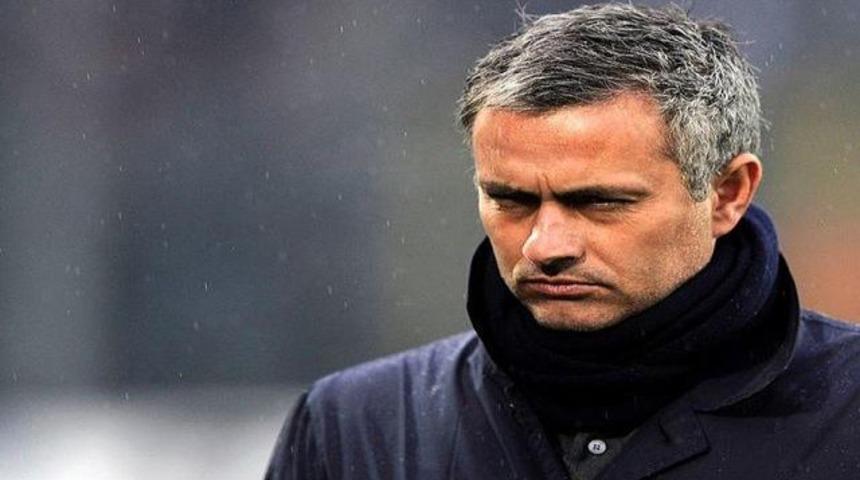 Ve Mourinho Chelsea'de!