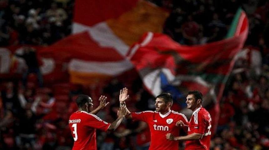 Tur Benfica'nın..!