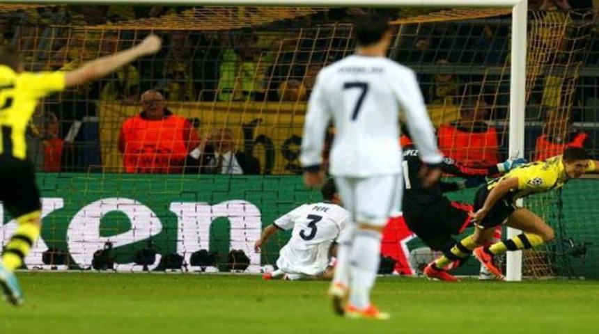 Dortmund, Real'i ezdi ge&ccedil;ti!