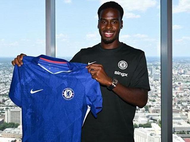 Chelsea altyapı oyuncusuna servet ödedi!