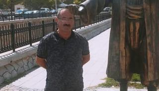 İş makinesinin altında feci ölüm