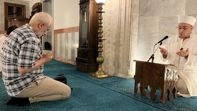 Camilerde, orman yangınlarının sönmesi için dua edildi