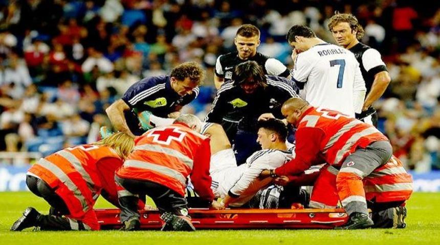 Mesut &Ouml;zil korkuttu..!