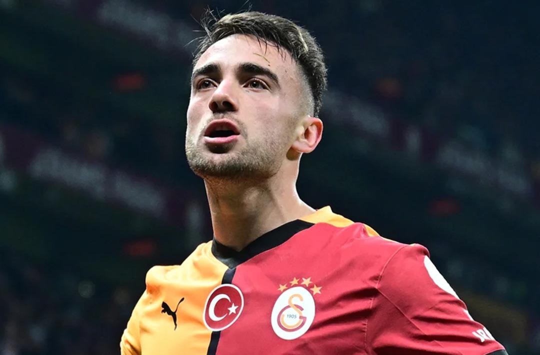 Galatasaray da sözleşme krizi! Yunus Akgün bir türlü imzayı atmıyor 1