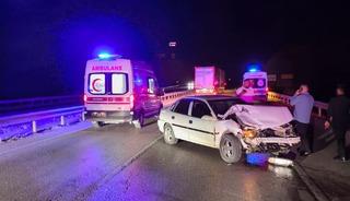 Kırıkkale'de iki otomobil çarpıştı: 4 yaralı