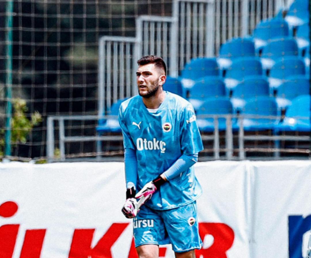 Fenerbahçe den sessiz sedasız ayrıldı! Transfer olduğu fotoğrafla ortaya çıktı 1