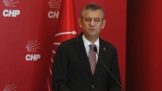 CHP lideri Özel, Zafer Partisi lideri Özdağ ile görüştü