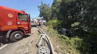 Hafif ticari araç kontrolden çıktı! 6 yaralı