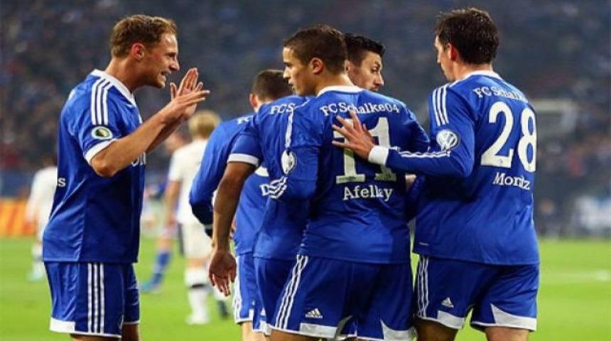 Schalke'de şok sakatlık!