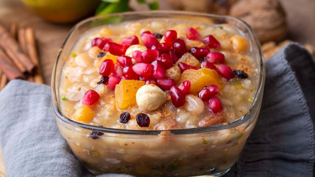 Bolluk ve bereketin simgesi aşure zamanı geldi: Geleneksel aşure nasıl yapılır? Aşure nasıl yapılır? Geleneksel aşure tarifi...
