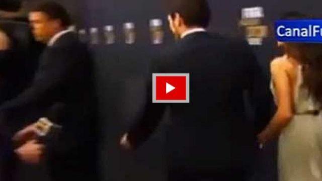 Casillas'tan Ronaldo'ya şok hareket.!