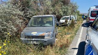 Kayseri'de iki hafif ticari aracın karıştığı feci kaza! 1 kişi hayatını kaybetti, 8 kişi yaralandı