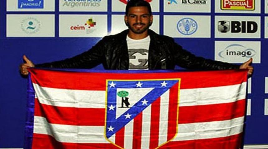 Cenk'in g&ouml;z&uuml; Emre ve Arda'nın yanında!