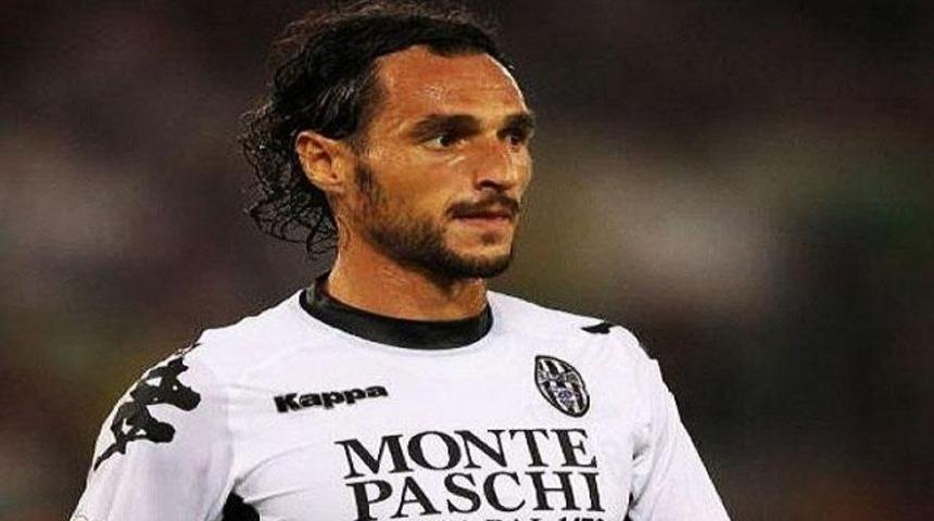 Şike cezasına a&ccedil;lık grevi