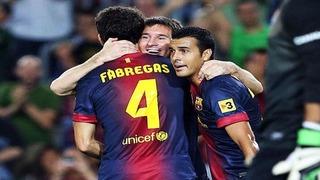 Messi şov kaldığı yerden.. (Video)