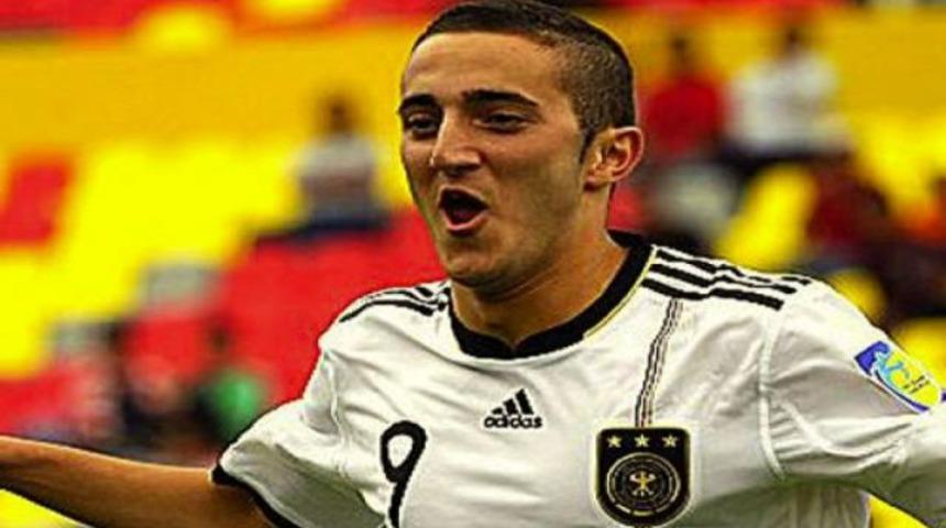 Liverpool'a 2. T&uuml;rk..!