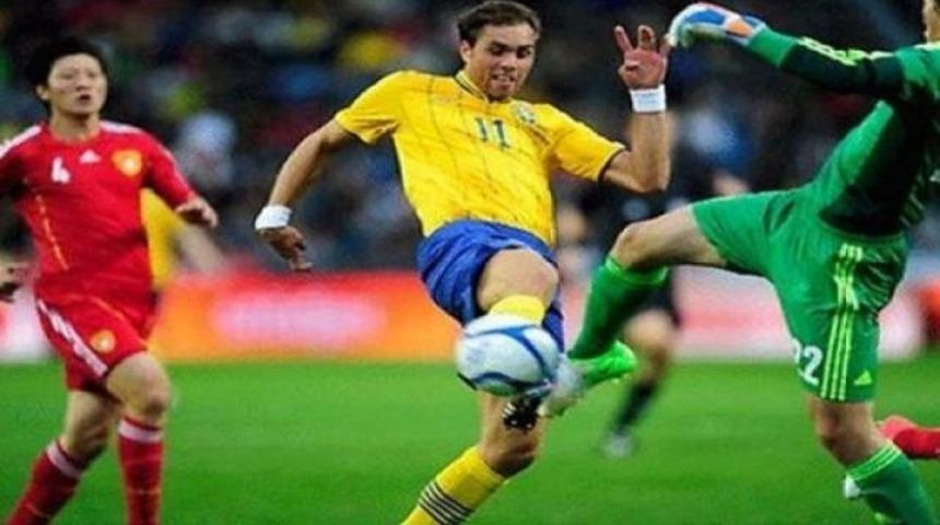 Elmander attı, İsve&ccedil; kazandı!