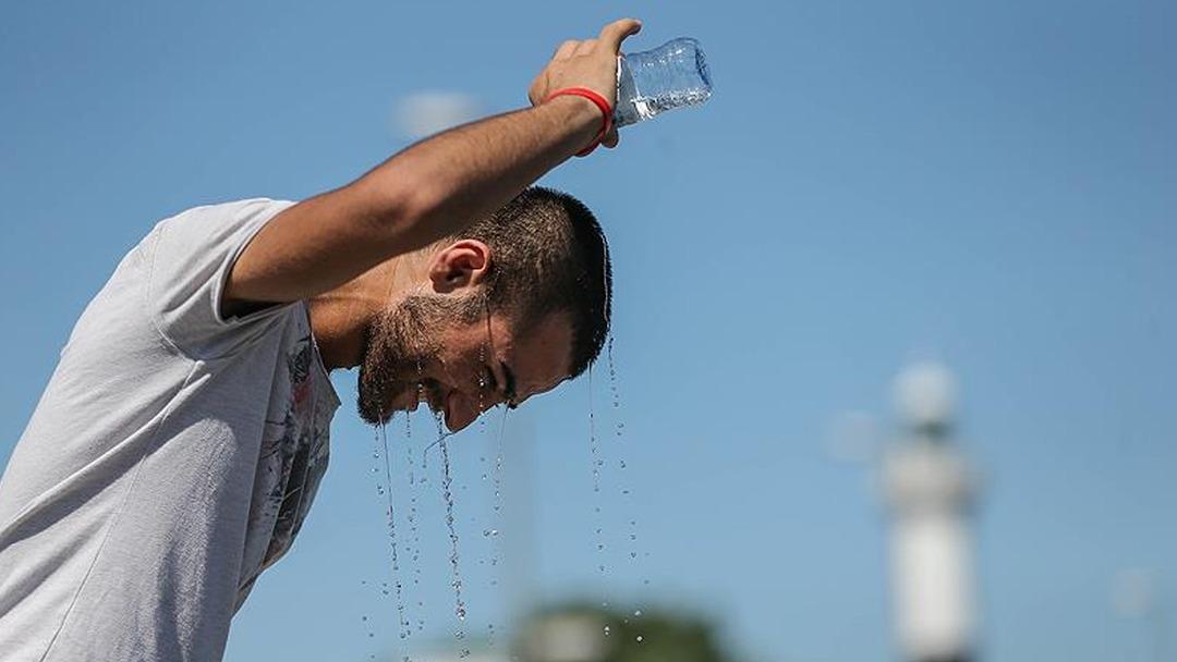 1200xauto Termometreler 44 dereceyi gösterecek! Meteoroloji'den 'sıcak hava' uyarısı: Yanacağız