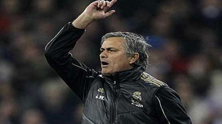 Mourinho'dan Hamit yorumu!