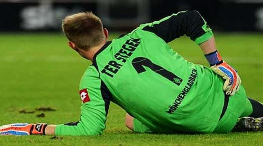 M&ouml;nchengladbach'ta şok sakatlık..!