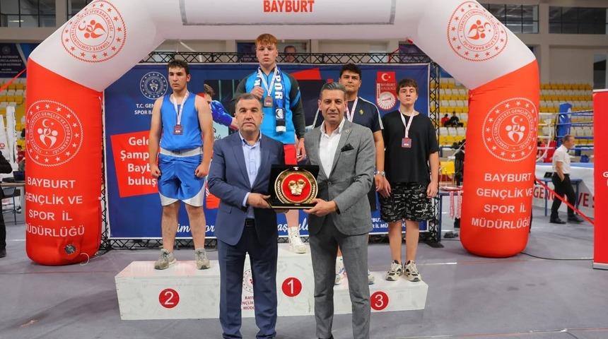 Bayburt’ta ’Boks Şampiyonası’ sona erdi