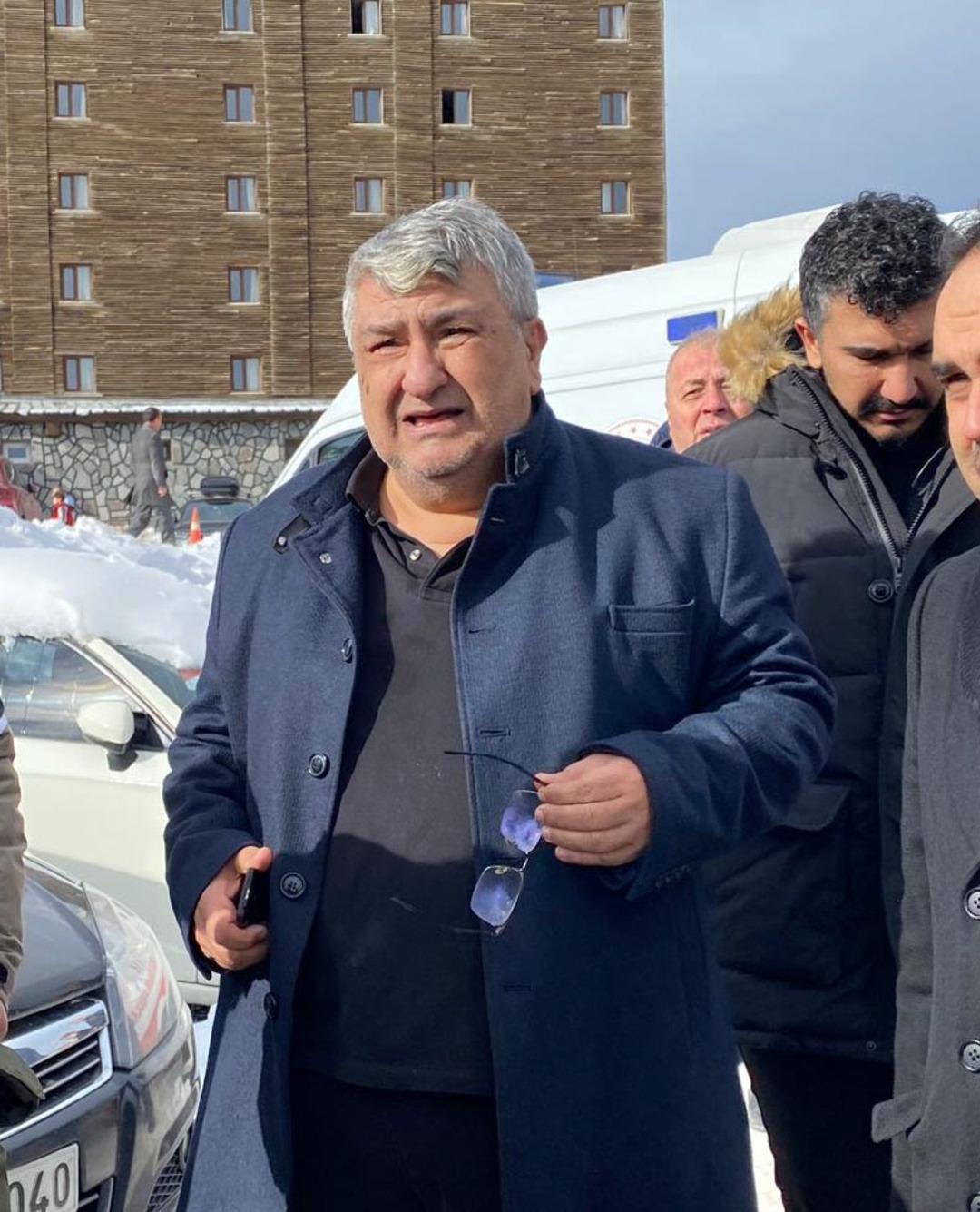 1200xauto Grand Kartal Oteli faciasında hesaplaşma günü! 8 yakınını kaybeden avukat cübbesini çıkararak salondan ayrıldı
