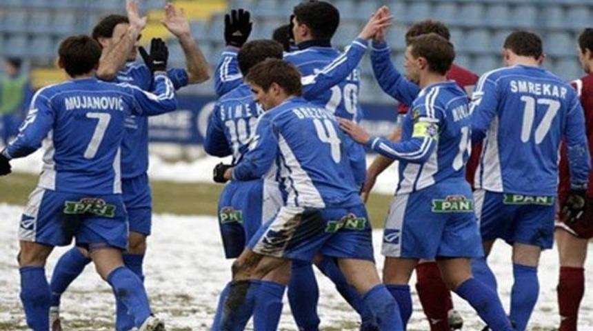 Borcu y&uuml;z&uuml;nden k&uuml;me d&uuml;ş&uuml;r&uuml;ld&uuml;!