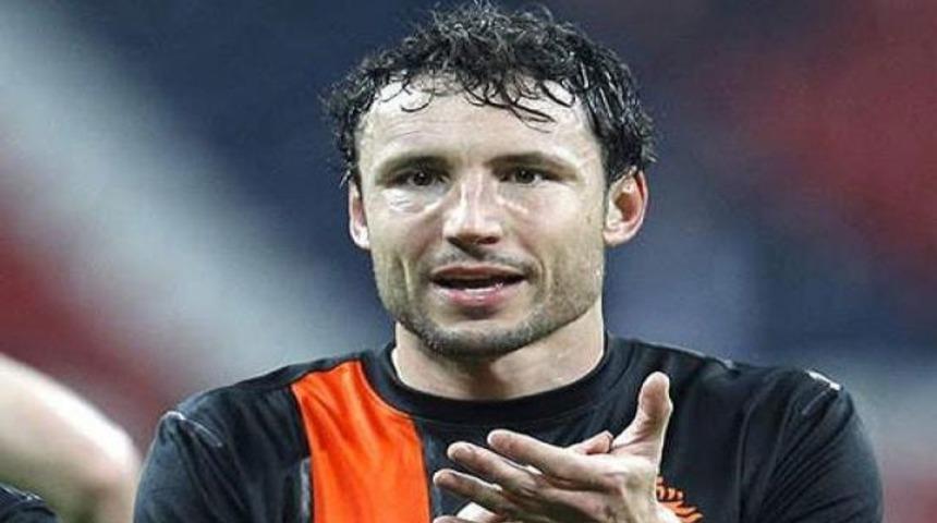 Van Bommel yuvaya d&ouml;n&uuml;yor!