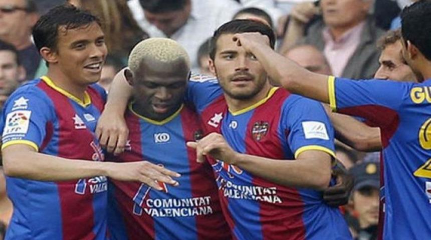 Atletico'ya Levante darbesi